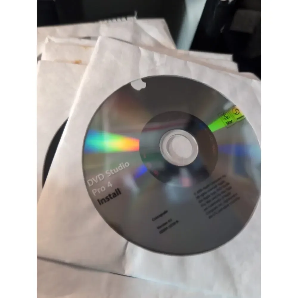 Apple Final Cut Studio Academic (M9916Z/A) w/ License Key